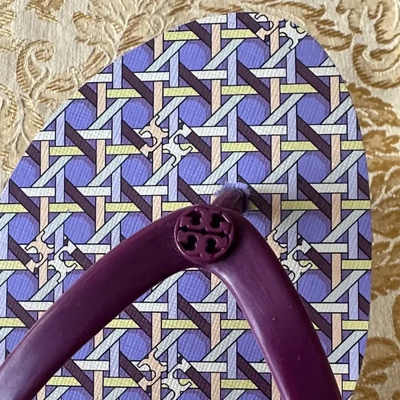 Tory Burch Flip Flops - Picture 2 of 4